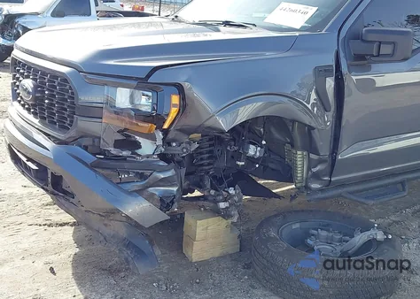 2023 Ford F-150 Xl z USA, uszkodzony, nr VIN 1FTEW1CP6PKD29500